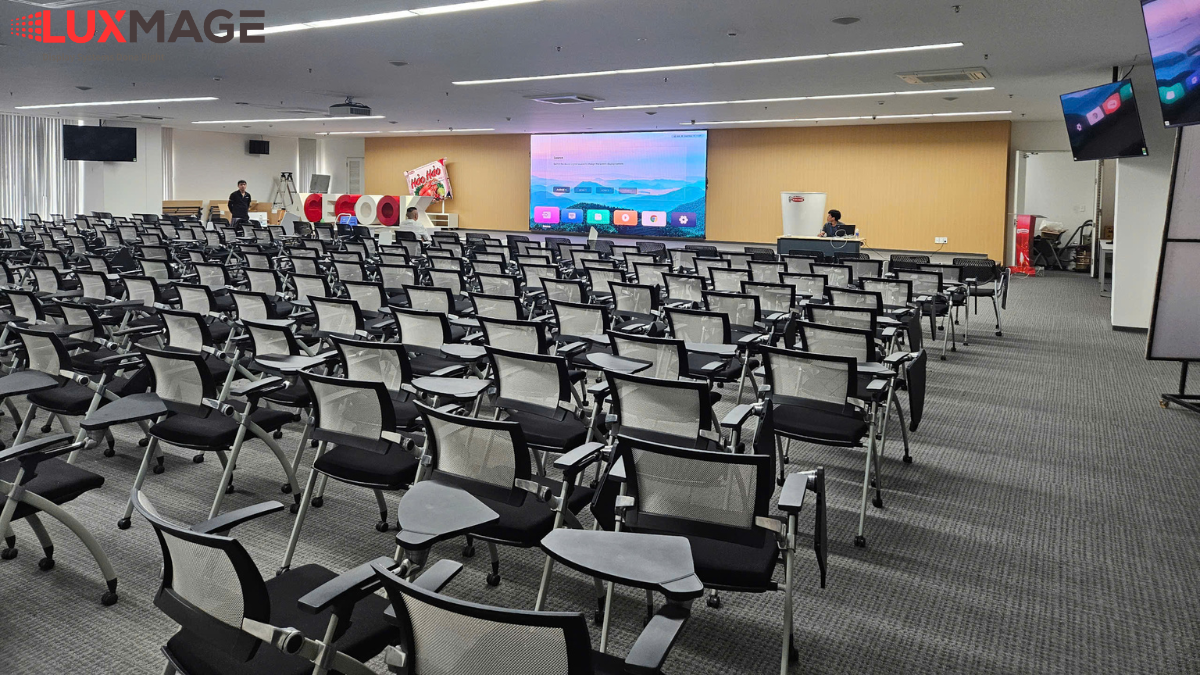 LED conference screens for large-scale auditoriums and events.