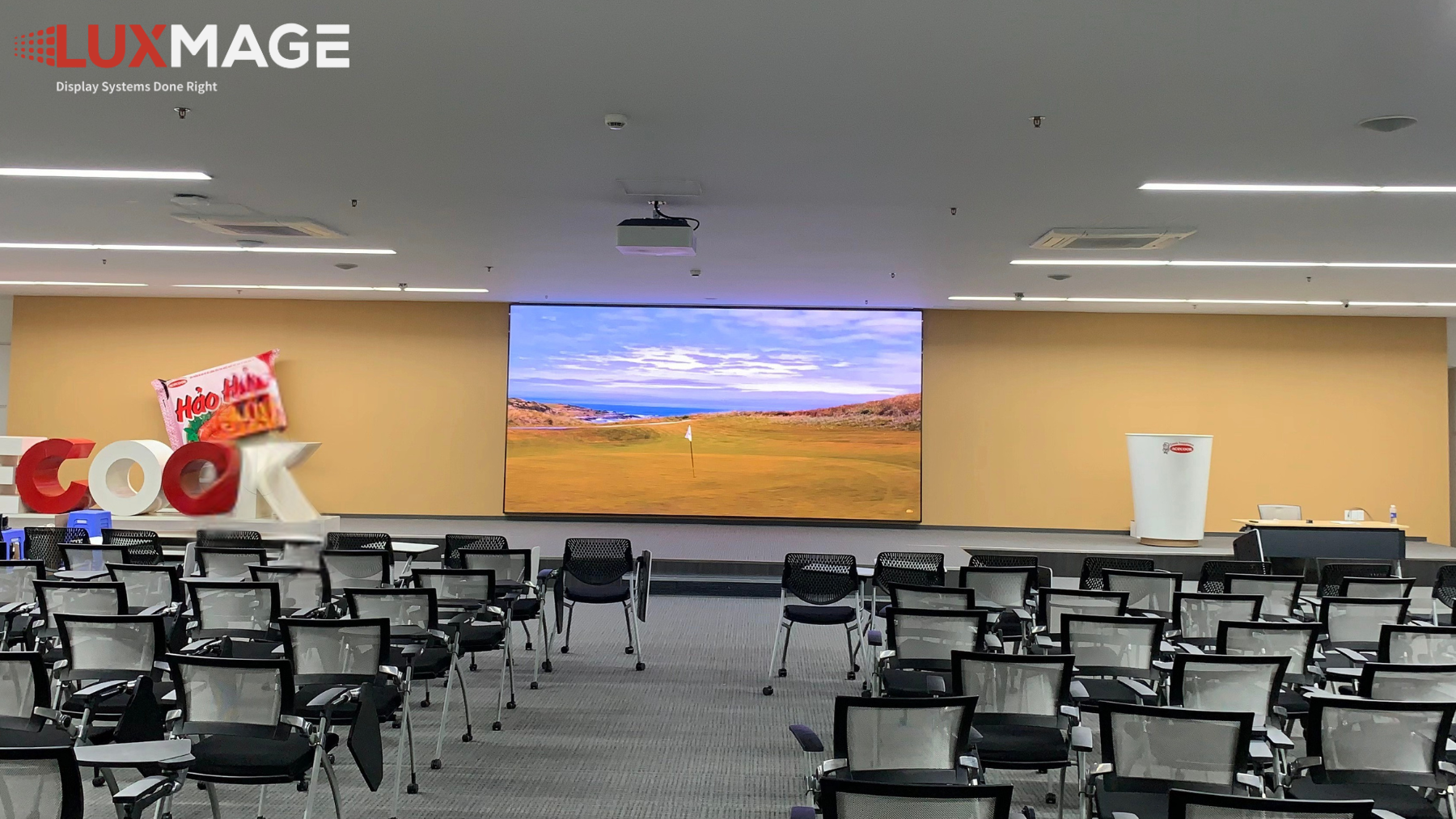 Màn Hình LED Hội Nghị