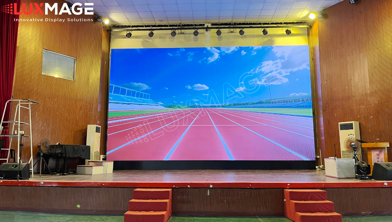 Luxmage chuyên thi công lắp đặt màn hình LED
