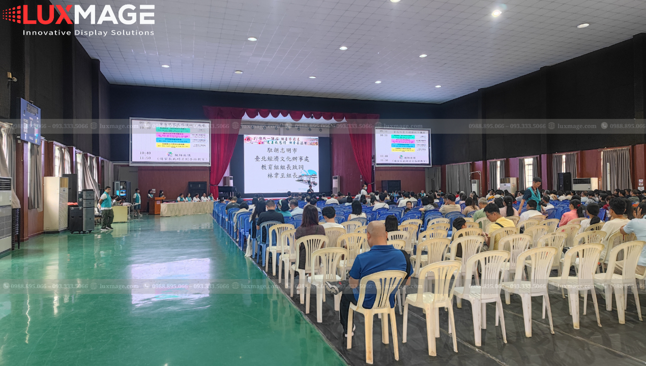 Install LED screen in the hall according to technical and safety standards.