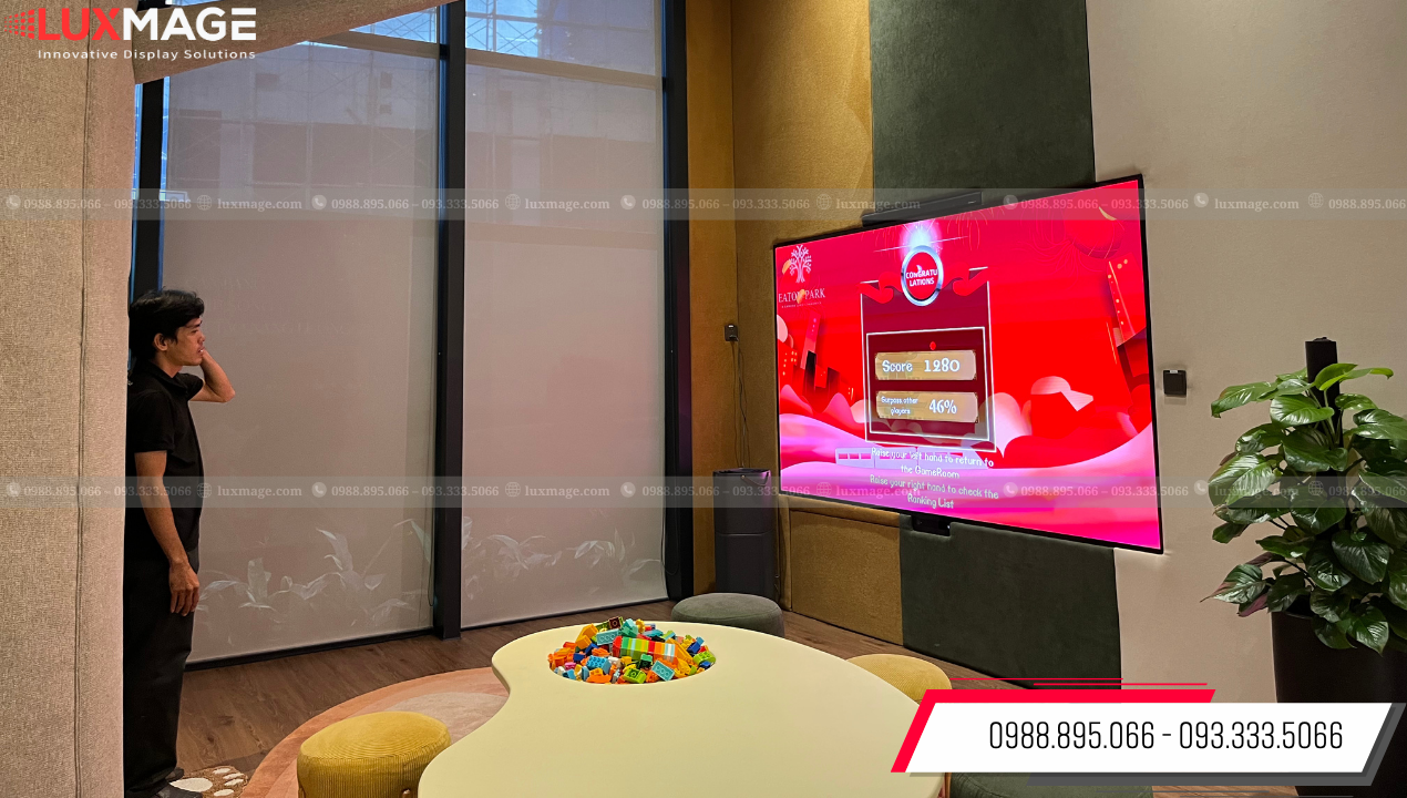 giải pháp hiển thị kỹ thuật số showroom bằng màn hình LED công nghệ COB cao cấ