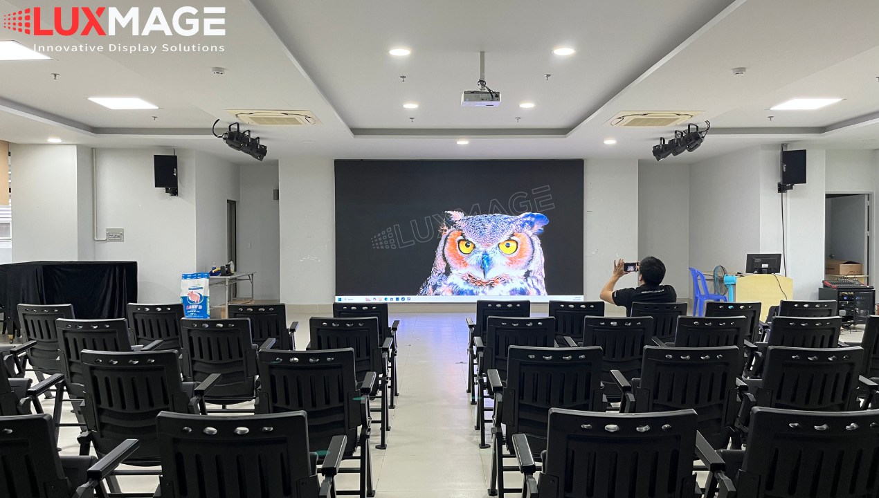 Màn hình LED phòng họp COB – giải pháp hiển thị hiện đại cho doanh nghiệp.