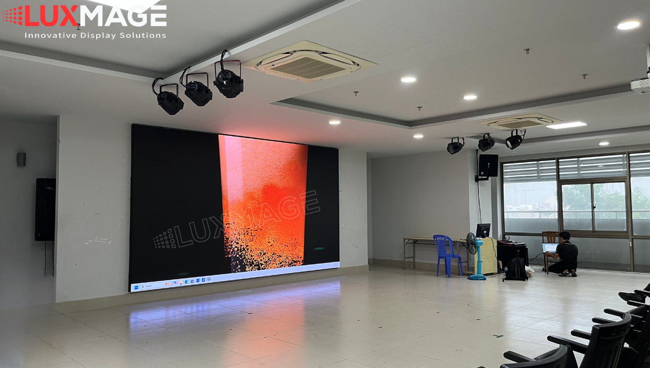 Màn hình LED phòng họp công nghệ COB – giải pháp thay thế máy chiếu