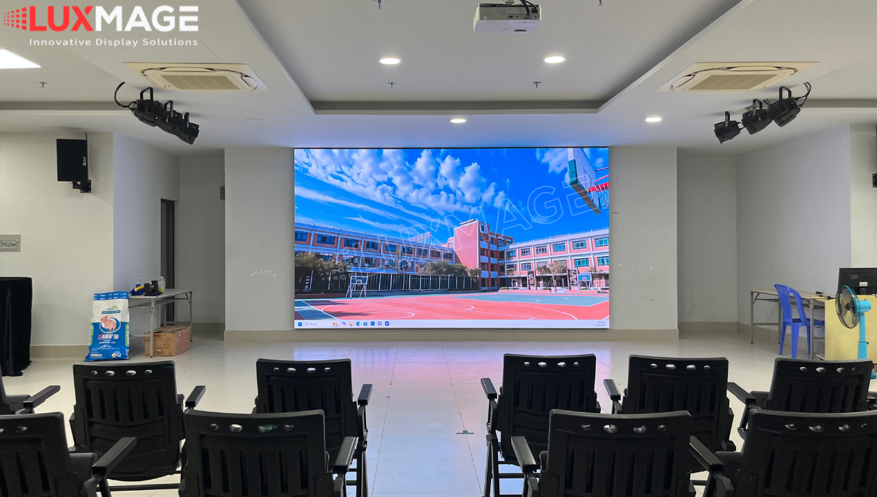 Luxmage modern meeting room LED screen