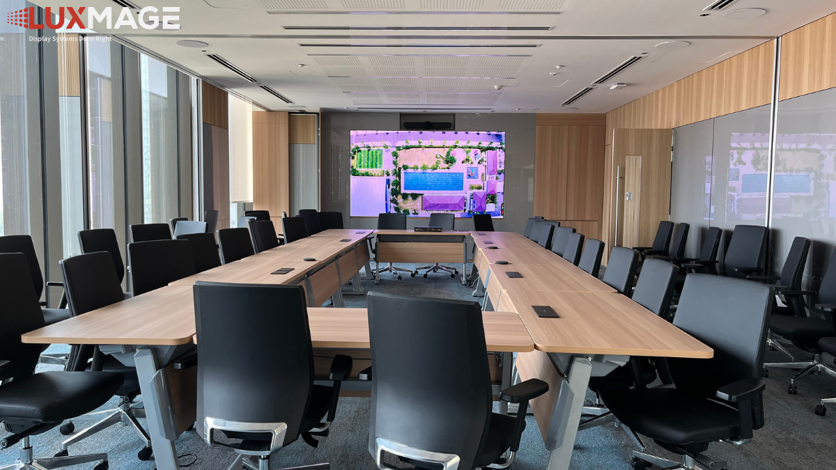 màn hình LED phòng họp tích hợp họp trực tuyến Zoom và Microsoft Teams