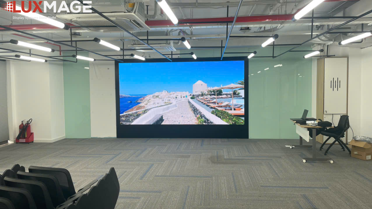 Enterprise Digital Meeting Room Systems | A Display Platform for Digital Transformation