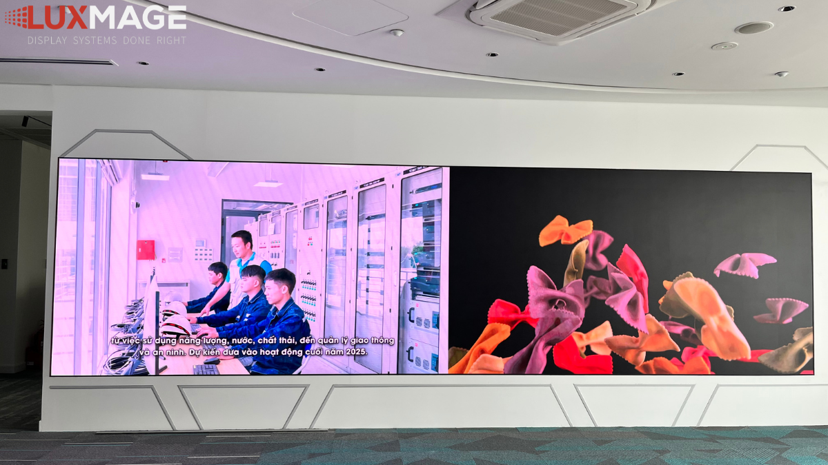 The ability to split the screen into multiple zones simultaneously displays real-time data dashboards.