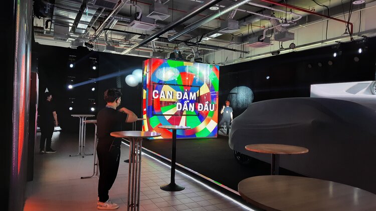 New generation of advertising LED screens - More stunning, more unique