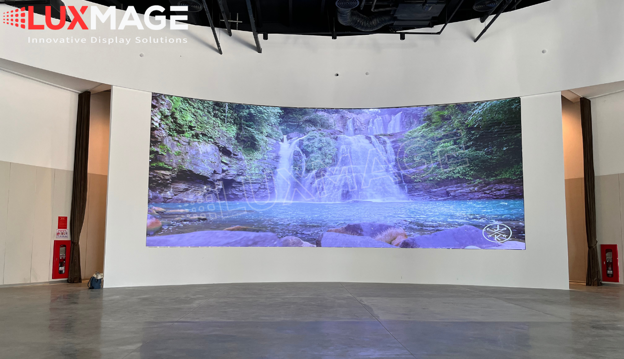 Hệ Thống Phòng Trưng Bày IMMERSIVE | Giải Pháp Trình Chiếu Hiện Đại Cho Doanh Nghiệp & Bất Động Sản