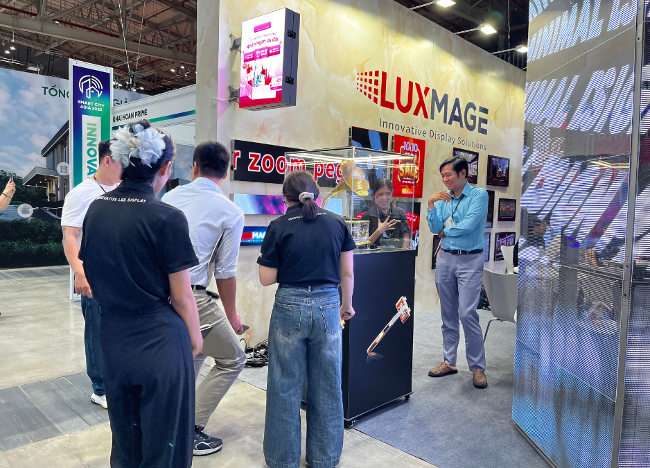  Luxmage tại Smart City Asia 2025 – nâng tầm trải nghiệm không gian thương mại hiện đại.