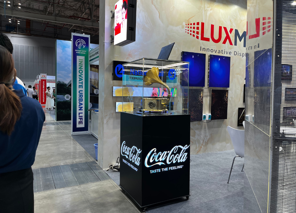  Luxmage tại Smart City Asia 2025 – nâng tầm trải nghiệm không gian thương mại hiện đại.